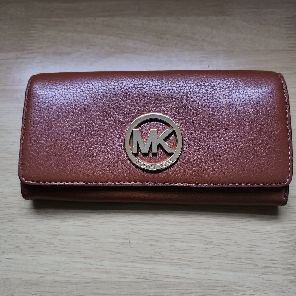 Michael Kors Leather Flip Wallet, Brown